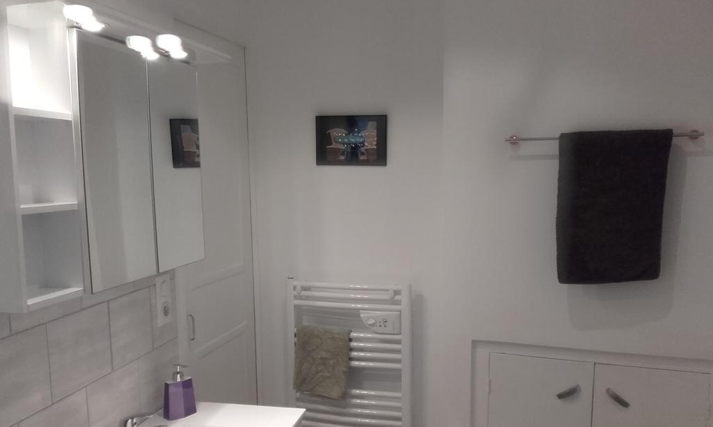 L'Appartement D'Aymar Мулен Номер фото