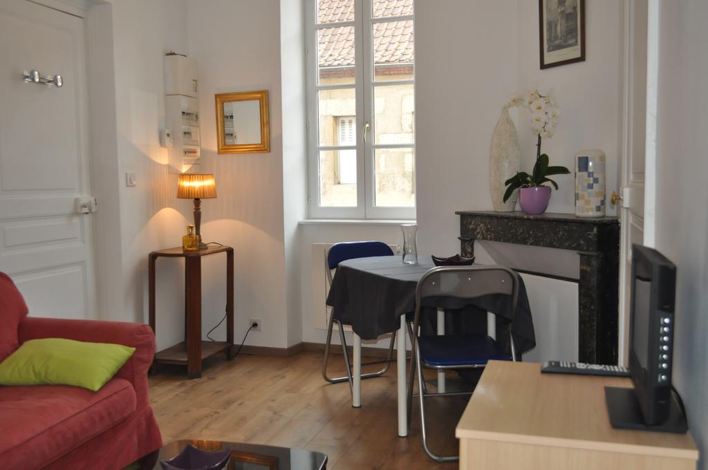 L'Appartement D'Aymar Мулен Экстерьер фото
